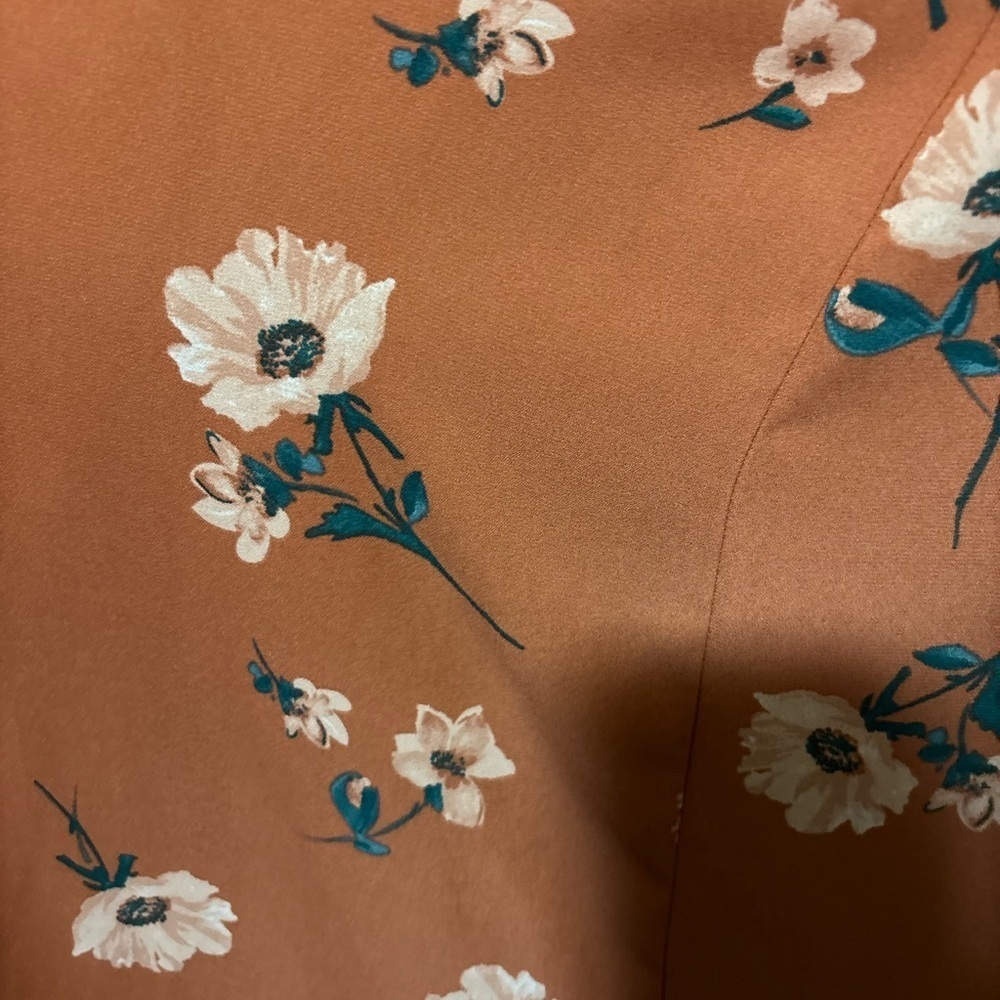 June & Hudson Floral spring Wrap Hi-Low Lace-Up Back bold print vacation dress - Picture 7 of 8